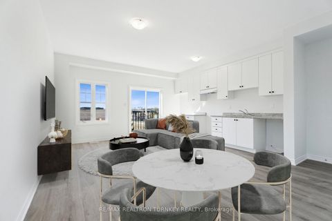 Photo 3 at 15 Ravenscraig Place, Cookstown, Innisfil Photo 3 at 15 Ravenscraig Place, Cookstown, Innisfil