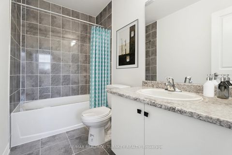 Photo 16 at 15 Ravenscraig Place, Cookstown, Innisfil Photo 16 at 15 Ravenscraig Place, Cookstown, Innisfil