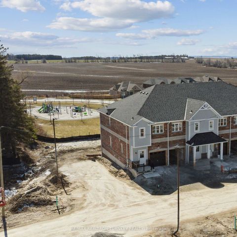 Photo 25 at 15 Ravenscraig Place, Cookstown, Innisfil