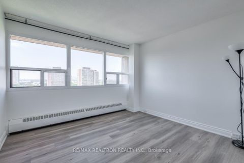 Photo 10 at 1904 - 100 Leeward Glenway, Flemingdon Park, Toronto