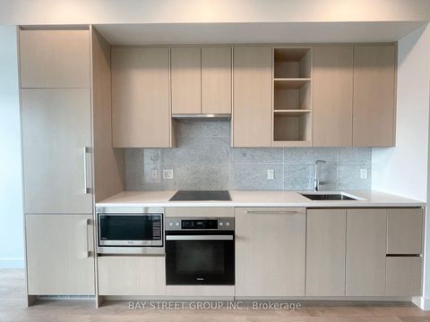 Photo 9 at 707 - 85 Mcmahon Drive, Bayview Village, Toronto