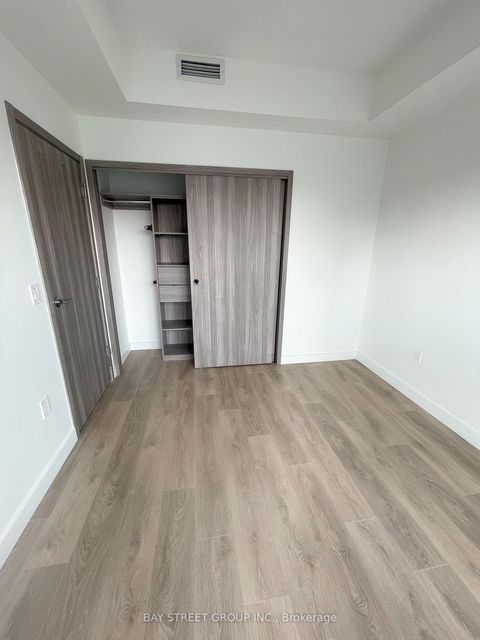 Photo 13 at 707 - 85 Mcmahon Drive, Bayview Village, Toronto