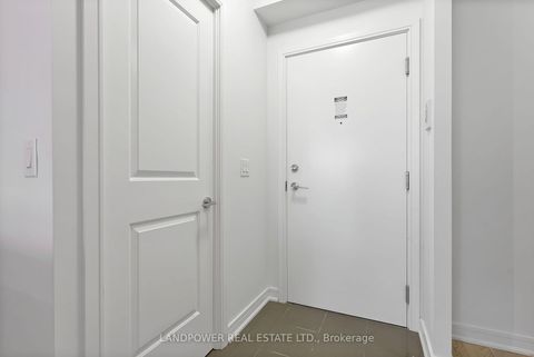 Photo 7 at 618NE - 9205 Yonge Street, Langstaff, Richmond Hill