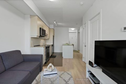 Photo 24 at 618NE - 9205 Yonge Street, Langstaff, Richmond Hill