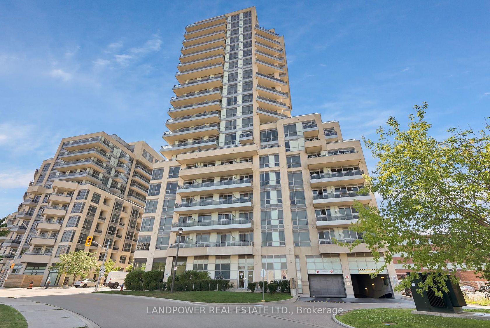 618NE - 9205 Yonge Street, Langstaff, Richmond Hill 