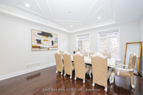 Photo 18 at 95 Sarracini Crescent, Islington Woods, Vaughan
