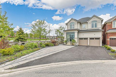 Photo 1 at 2 Roy Harper Avenue, Rural Aurora, Aurora