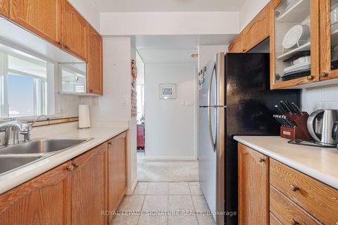 Photo 10 at 804 - 3 Hickory Tree Road, Weston, Toronto