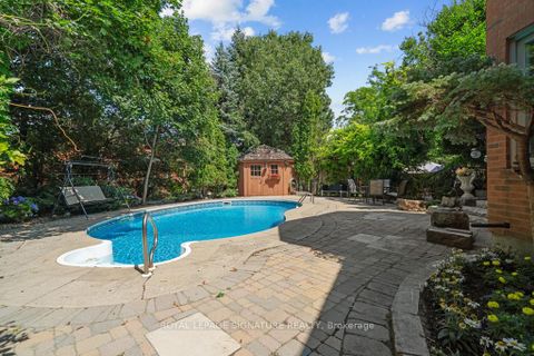 Photo 3 at 95 Shaftsbury Avenue, Westbrook, Richmond Hill
