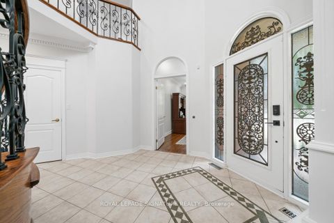 Photo 7 at 95 Shaftsbury Avenue, Westbrook, Richmond Hill