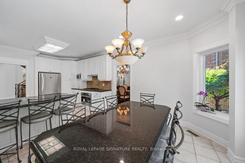 Photo 22 at 95 Shaftsbury Avenue, Westbrook, Richmond Hill