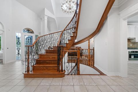 Photo 28 at 95 Shaftsbury Avenue, Westbrook, Richmond Hill