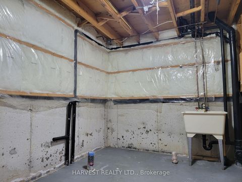 Photo 24 at 25 Nettlecreek Crescent, Milliken, Toronto