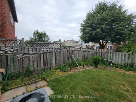 Photo 25 at 25 Nettlecreek Crescent, Milliken, Toronto