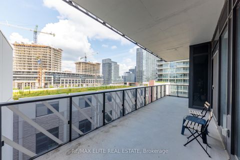 Photo 13 at 612 - 85 Mcmahon Drive, Bayview Village, Toronto