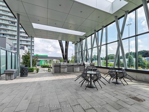 Photo 21 at 612 - 85 Mcmahon Drive, Bayview Village, Toronto