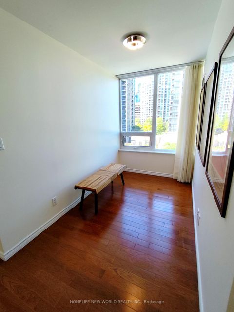 Photo 7 at 619 - 35 Hollywood Avenue, Willowdale East, Toronto
