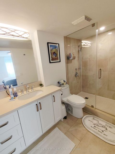 Photo 12 at 619 - 35 Hollywood Avenue, Willowdale East, Toronto