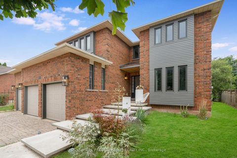 Photo 3 at 380 Summerchase Drive, RO River Oaks, Oakville