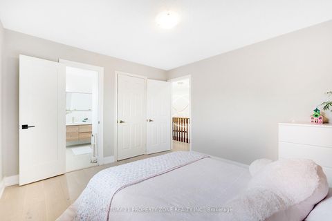 Photo 37 at 380 Summerchase Drive, RO River Oaks, Oakville