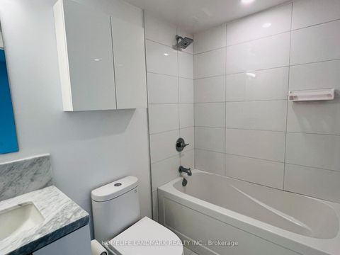 Photo 6 at 403 - 238 Simcoe Street, Chinatown, Toronto