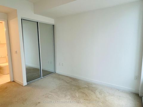 Photo 7 at 403 - 238 Simcoe Street, Chinatown, Toronto