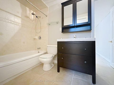 Photo 33 at 1 Hearthstone Crescent, Doncrest, Richmond Hill