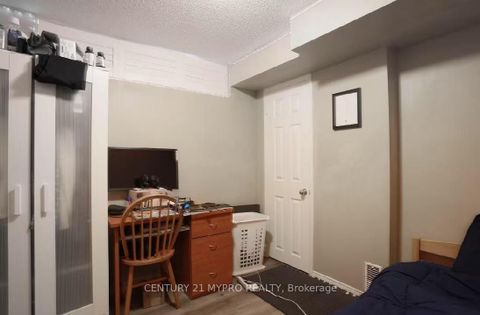 Photo 21 at 22 Mansur Terrace, York University Heights, Toronto