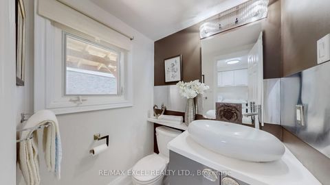 Photo 12 at 80 Eagleview Crescent, Steeles, Toronto