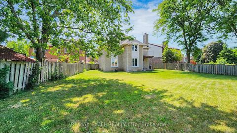 Photo 32 at 80 Eagleview Crescent, Steeles, Toronto