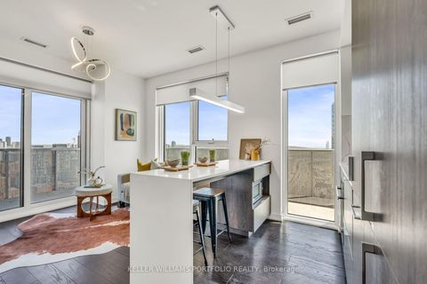Photo 11 at 2810 - 20 Richardson Street, Waterfront Communities C8, Toronto