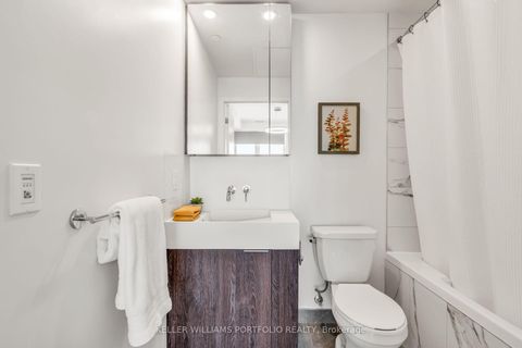 Photo 15 at 2810 - 20 Richardson Street, Waterfront Communities C8, Toronto