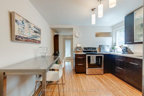 Photo 12 at 53 Lansdowne Avenue, Roncesvalles, Toronto