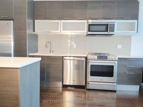 Photo 5 at 6704 - 388 Yonge Street, Bay Street Corridor, Toronto