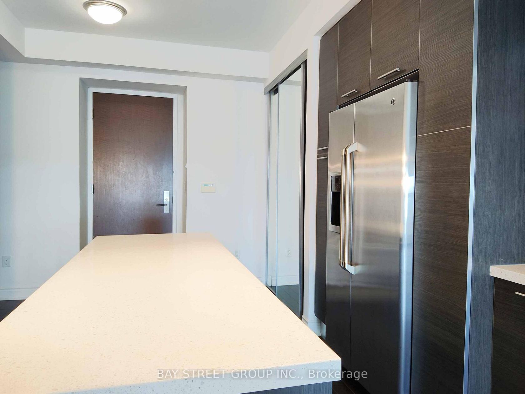 6704 - 388 Yonge Street, Bay Street Corridor, Toronto 