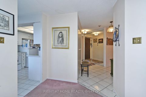 Photo 9 at 314 - 7440 Bathurst Street, Brownridge, Vaughan