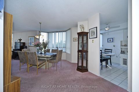 Photo 10 at 314 - 7440 Bathurst Street, Brownridge, Vaughan