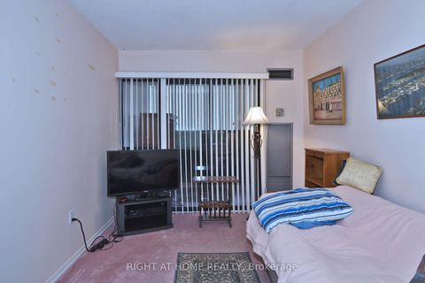 Photo 36 at 314 - 7440 Bathurst Street, Brownridge, Vaughan