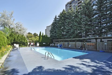 Photo 47 at 314 - 7440 Bathurst Street, Brownridge, Vaughan Photo 47 at 314 - 7440 Bathurst Street, Brownridge, Vaughan