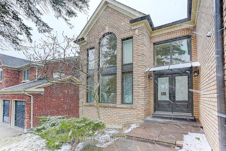 Photo 1 at 955 Portminster Court, Wyndham, Newmarket