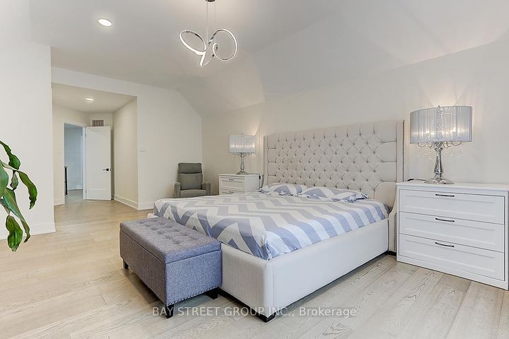 Photo 32 at 955 Portminster Court, Wyndham, Newmarket