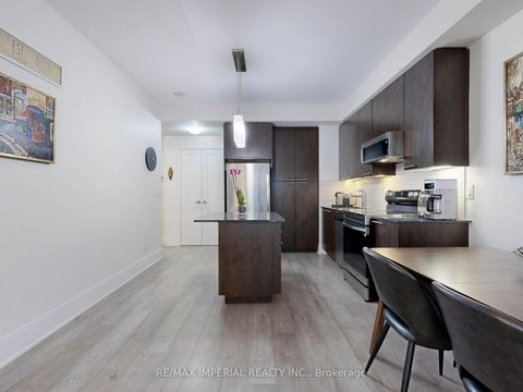 Photo 10 at 2004 - 25 Broadway Avenue, Mount Pleasant West, Toronto