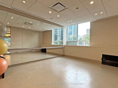 Photo 30 at 2004 - 25 Broadway Avenue, Mount Pleasant West, Toronto