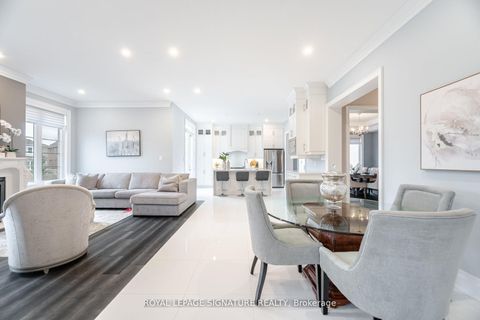 Photo 13 at 404 Ellen Davidson Drive, GO Glenorchy, Oakville