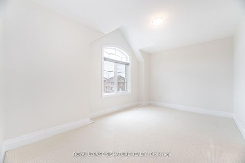 Photo 26 at 404 Ellen Davidson Drive, GO Glenorchy, Oakville