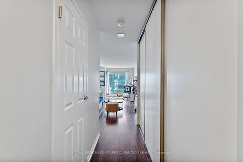 Photo 1 at 1519 - 25 The Esplanade, Waterfront Communities C8, Toronto