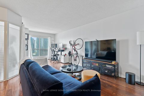 Photo 4 at 1519 - 25 The Esplanade, Waterfront Communities C8, Toronto