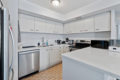 Photo 8 at 1519 - 25 The Esplanade, Waterfront Communities C8, Toronto