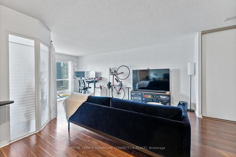 Photo 11 at 1519 - 25 The Esplanade, Waterfront Communities C8, Toronto