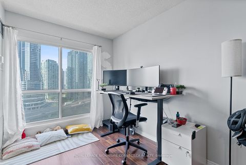 Photo 12 at 1519 - 25 The Esplanade, Waterfront Communities C8, Toronto